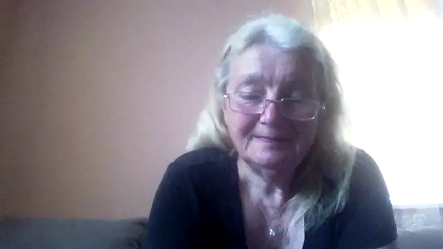 AmyLove353 online show from 6, 6, 2026