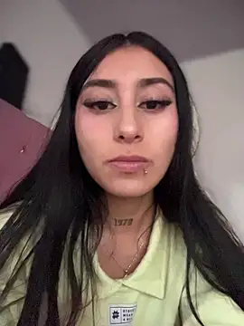 Violeet-Smith online show from 16, 4, 2026