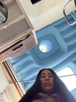 Violeet-Smith online show from 10, 2, 2026