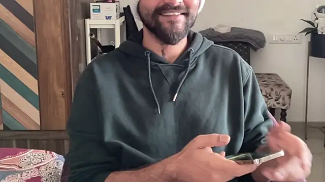 Snapshot of MakeMeAwareAah chatting on 7, 1, 2026 MakeMeAwareAah online show from 7, 1, 2026