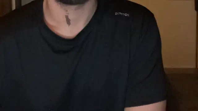 Snapshot of MakeMeAwareAah chatting on 2, 12, 2025 MakeMeAwareAah online show from 2, 12, 2025