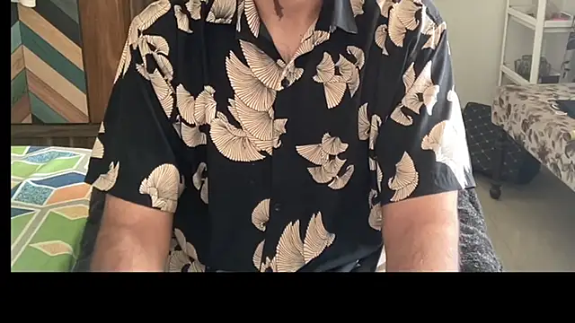 Snapshot of MakeMeAwareAah chatting on 18, 12, 2025 MakeMeAwareAah online show from 18, 12, 2025