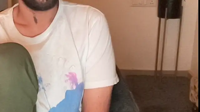 Snapshot of MakeMeAwareAah chatting on 1, 12, 2025 MakeMeAwareAah online show from 1, 12, 2025