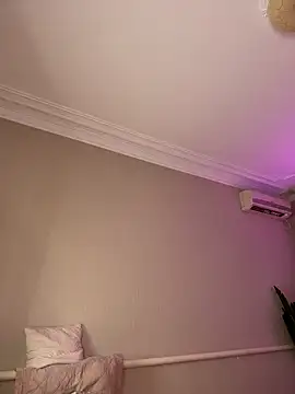 HugeBoobsAlice online show from 21, 3, 2026