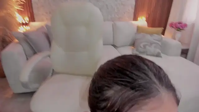 Miaa lane online show from 17, 12, 2025