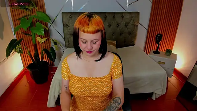 camilaa lux online show from 6, 2, 2026