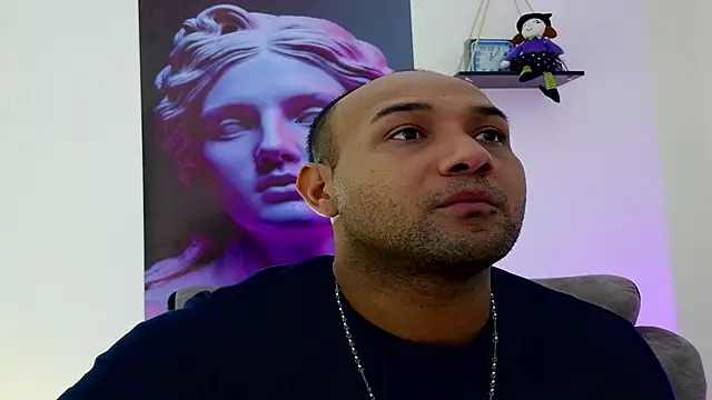 Snapshot of maximiliano_coot chatting on 21, 10, 2025 maximiliano coot online show from 21, 10, 2025