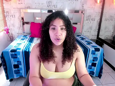 ROZZE MILA online show from 7, 11, 2025