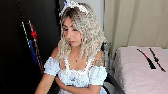 Emilyvalk  online show from 20, 5, 2026