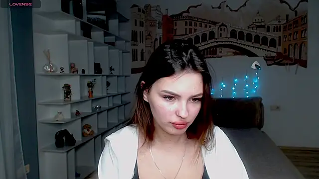 KittyShenson online show from 8, 2, 2026