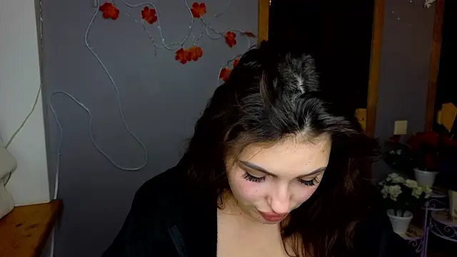 KittyShenson online show from 9, 11, 2025