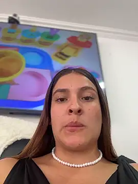 Talia Bonet online show from 8, 4, 2026