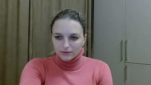 Snapshot of ElisSky301 chatting on 26, 10, 2025 ElisSky301 online show from 26, 10, 2025