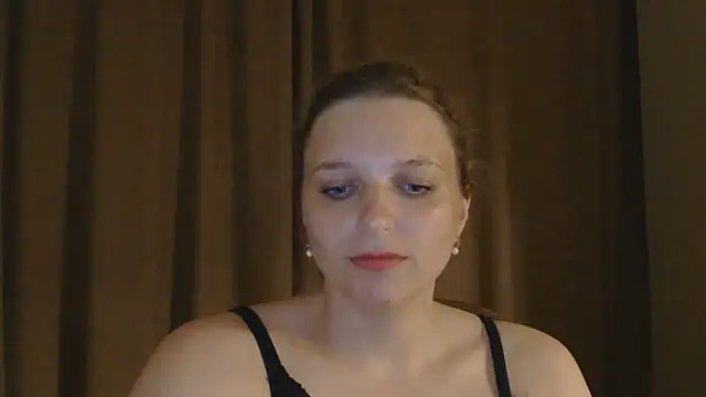 Snapshot of ElisSky301 chatting on 23, 5, 2026 ElisSky301 online show from 23, 5, 2026