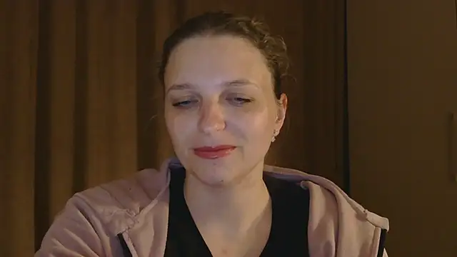 ElisSky301 online show from 11, 4, 2026