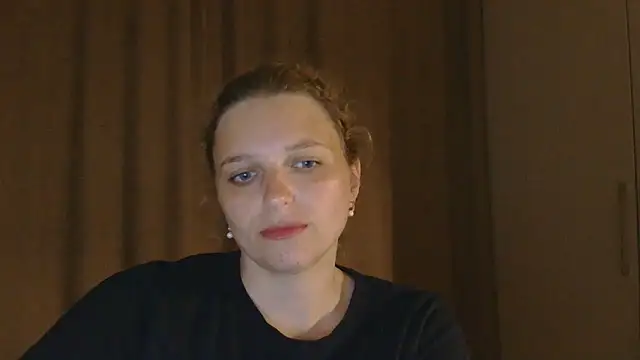 Snapshot of ElisSky301 chatting on 2, 6, 2026 ElisSky301 online show from 2, 6, 2026