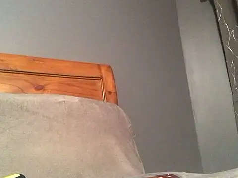 HappySexyYoungBoy11 online show from 25, 11, 2025