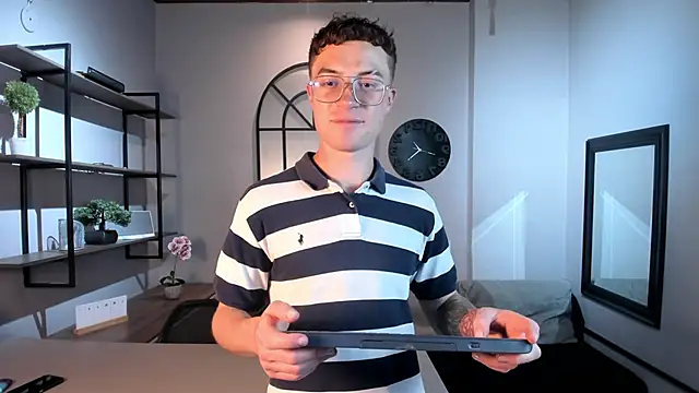 Lil James online show from 22, 4, 2026