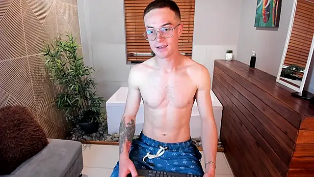 Lil James online show from 6, 11, 2025