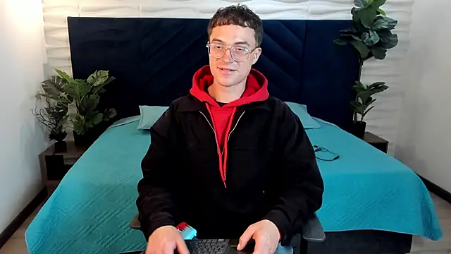 Lil James online show from 17, 3, 2026