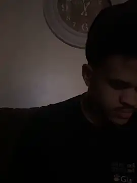 Snapshot of Mrmakeherwet_Tez chatting on 4, 3, 2026 Mrmakeherwet Tez online show from 4, 3, 2026