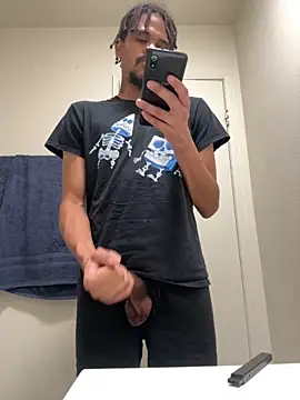 Snapshot of Mrmakeherwet_Tez chatting on 7, 11, 2025 Mrmakeherwet Tez online show from 7, 11, 2025