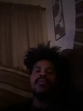 Snapshot of Mrmakeherwet_Tez chatting on 2, 3, 2026 Mrmakeherwet Tez online show from 2, 3, 2026