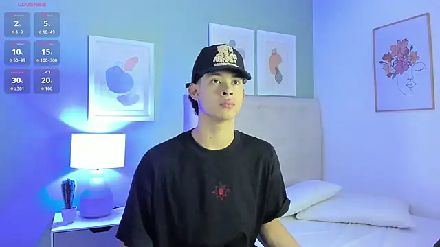 ApoloRicci online show from 13, 2, 2026