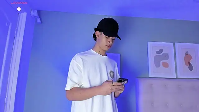 ApoloRicci online show from 20, 2, 2026