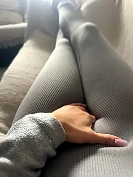 Rubia divina7 online show from 2, 12, 2025