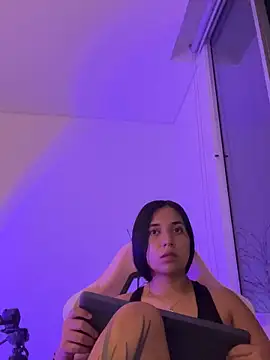 aly nicols online show from 20, 12, 2025