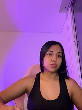 aly nicols online show from 10, 1, 2026