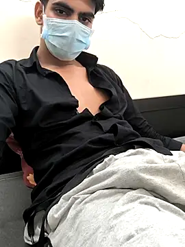 Snapshot of adi8210 chatting on 10, 11, 2025 adi8210 online show from 10, 11, 2025