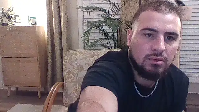 Snapshot of daddybrad67 chatting on 23, 10, 2025 daddybrad67 online show from 23, 10, 2025