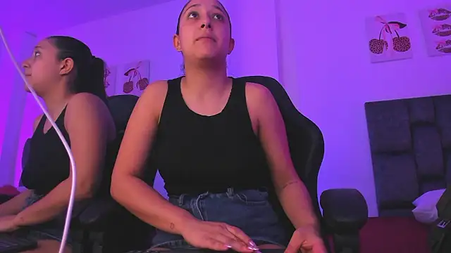 kittymonroe1 online show from 12, 3, 2026