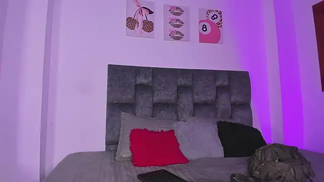 kittymonroe1 online show from 7, 6, 2026