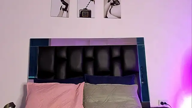 kittymonroe1 online show from 1, 7, 2026