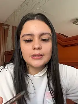 Snapshot of Selena_Roa chatting on 30, 5, 2026 Selena Roa online show from 30, 5, 2026