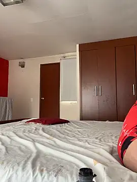 Selena Roa online show from 10, 6, 2026