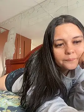 Snapshot of Selena_Roa chatting on 12, 5, 2026 Selena Roa online show from 12, 5, 2026