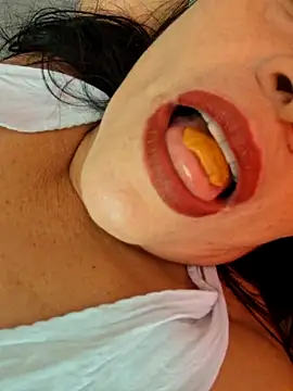 viviana-sexi online show from 6, 4, 2026