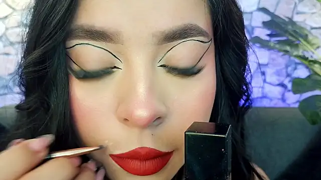 mia roux1 online show from 19, 11, 2025