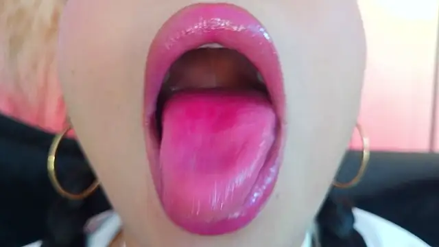 mia roux1 online show from 28, 3, 2026