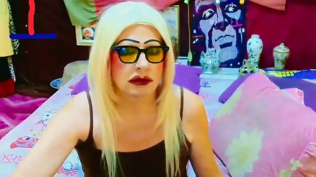 Snapshot of horni4luv chatting on 22, 12, 2025 horni4luv online show from 22, 12, 2025