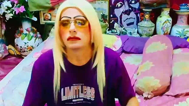 Snapshot of horni4luv chatting on 27, 11, 2025 horni4luv online show from 27, 11, 2025