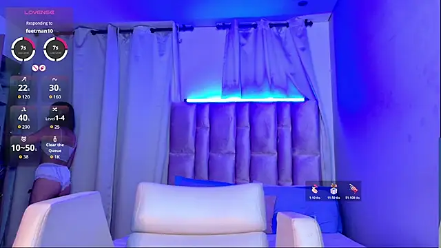 Snapshot of InocentLuna chatting on 24, 10, 2025 InocentLuna online show from 24, 10, 2025
