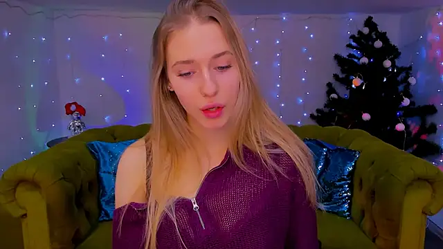 sassy cutie online show from 22, 12, 2025