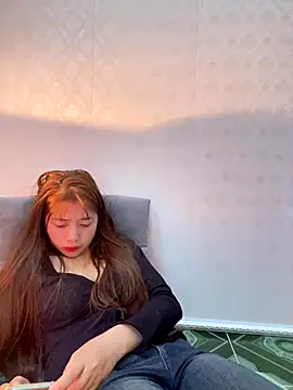 kitty-20x online show from 18, 12, 2025