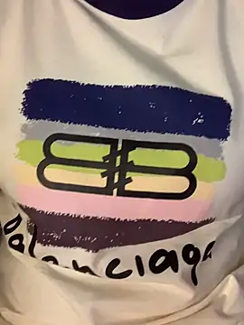 helo-kitty online show from 4, 4, 2026