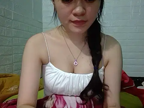 Snapshot of Babyy2k1 chatting on 22, 10, 2025 Babyy2k1 online show from 22, 10, 2025